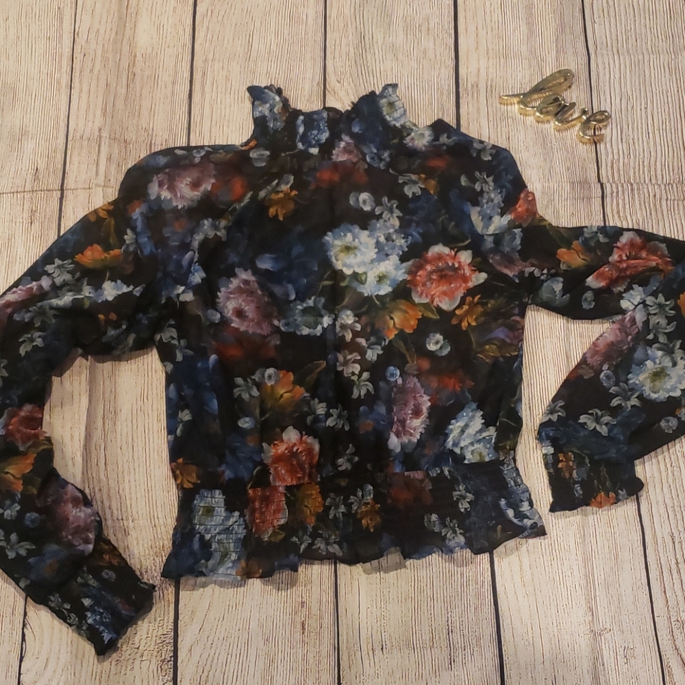 Floral see through  blouse size small